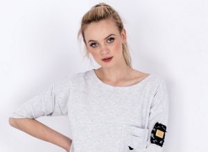 Sukienki dresowe do codziennych stylizacji